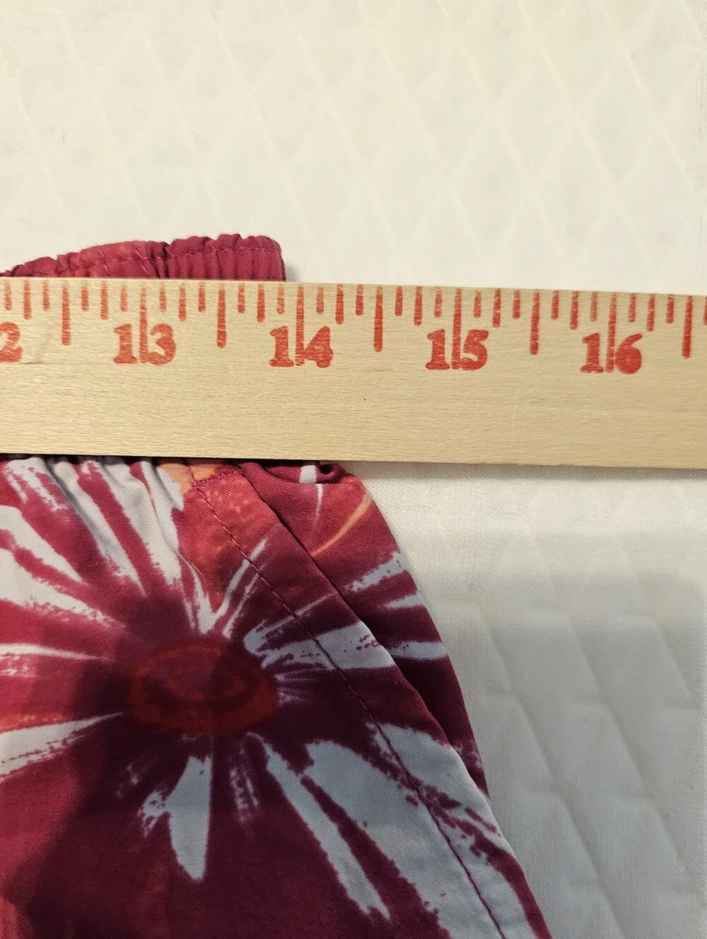 Columbia Sandy River II Printed Shorts Women Small Pink Floral Water Hiking 5 In